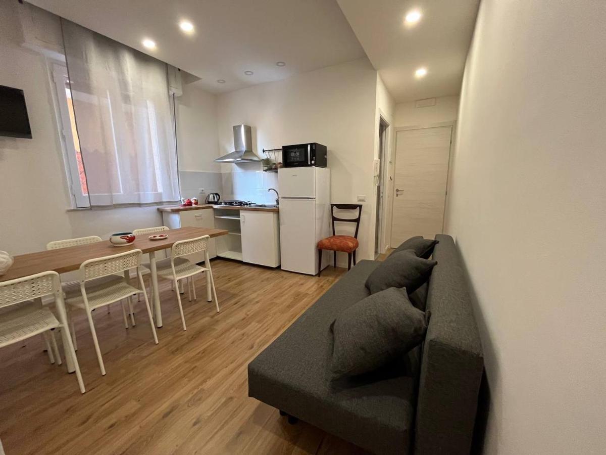 Casa Vacanze Caramagna 2 Aci Castello Ngoại thất bức ảnh