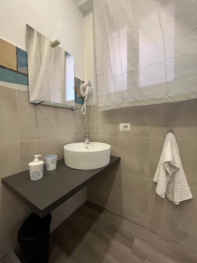 Casa Vacanze Caramagna 2 Aci Castello Ngoại thất bức ảnh