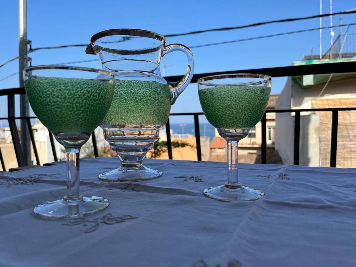 Casa Vacanze Caramagna 2 Aci Castello Ngoại thất bức ảnh