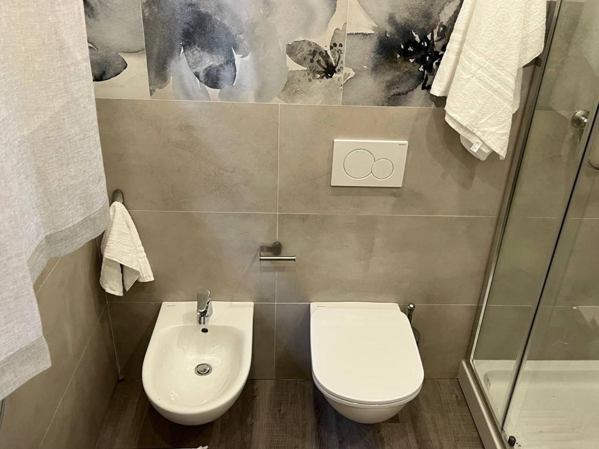Casa Vacanze Caramagna 2 Aci Castello Ngoại thất bức ảnh